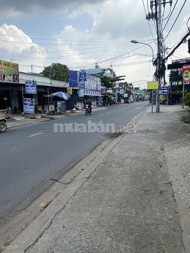 bán nhà mặt tiền đường trần văn mười DT 4x22 xây dựng còn 4x11 