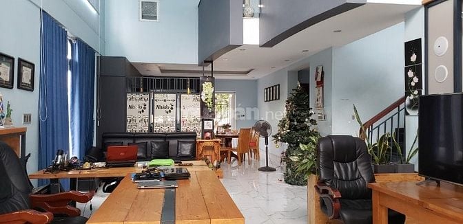 Bán nhà biệt thự View Sông đường Phạm Văn Đồng gần Gigamall Thủ Đức 