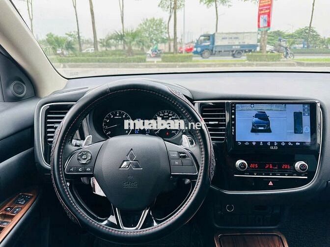 Mitsubishi Outlander 2019 2.0 CVT - 30000 km