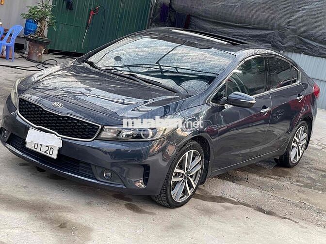 Kia Cerato 2017 2.0 AT - 90000 km