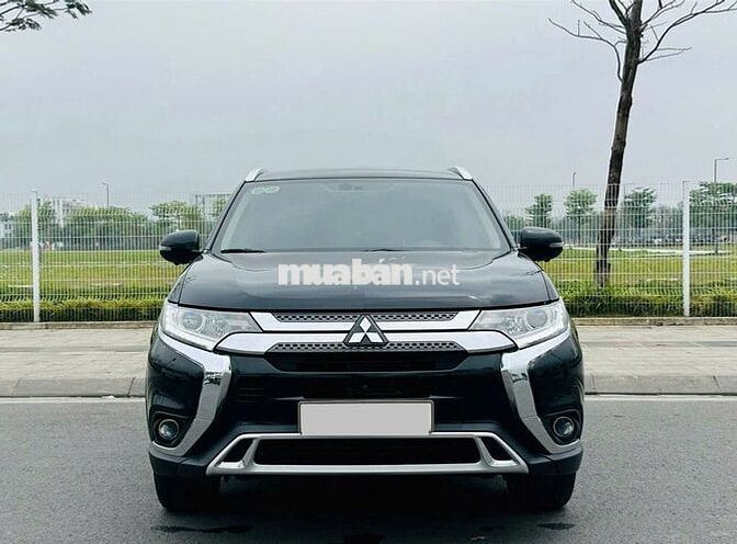 Mitsubishi Outlander 2019 2.0 CVT - 30000 km