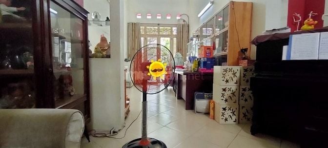 Cho thuê nhà MT kinh doanh Phạm Văn Chí, Quận 6. 3Lầu Spa Nhà thuốc