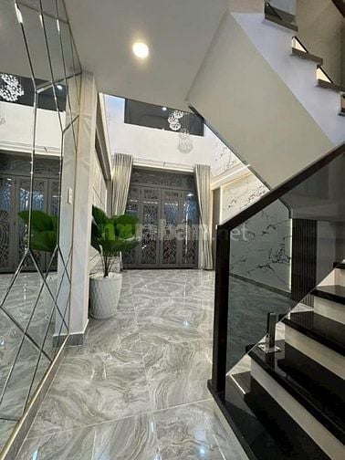 Về quê bán gấp 58m2 nhà vào ở ngay Kỳ Đồng,quận 3,giá 1tỷ90tr-SHR