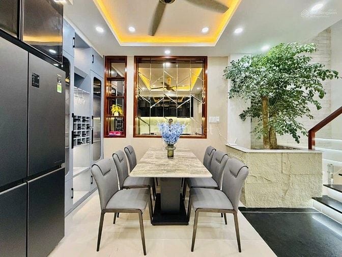 SIÊU PHẨM NHÀ CỰC ĐẸP Q2 CŨ-THỦ ĐỨC, GẦN ĐẢO KIM CƯƠNG. DT: 82,5M2 SHR