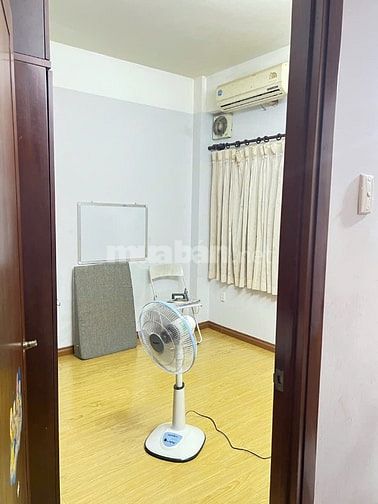 Bán căn chung cư gò dầu quận tân phú có thang máy