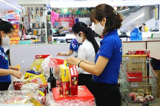 Cần Tuyển NV Thu Ngân, Bán Hàng, ưu tiên lớn Tuổi Tạp Vụ, Bảo Vệ, Kho