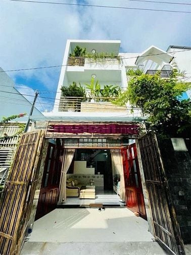 Cực hiếm! Bán nhà 75m2 Lê Thúc Hoạch, Tân Quý, Tân Phú, sổ riêng