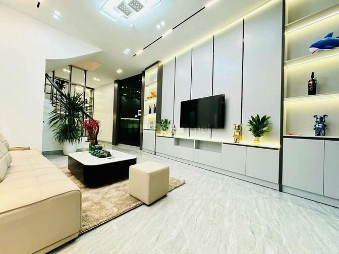 Uy tín chất lượng siêu giá rẻ. Nhà 4 tầng mặt tiền ngõ ôtô kinh doanh