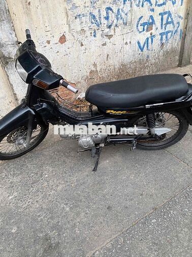 Cần thanh lý xe honda dream 6,7tr giấy tờ đầy đủ