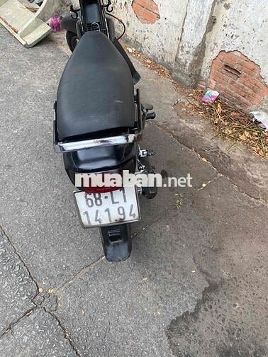 Cần thanh lý xe honda dream 6,7tr giấy tờ đầy đủ