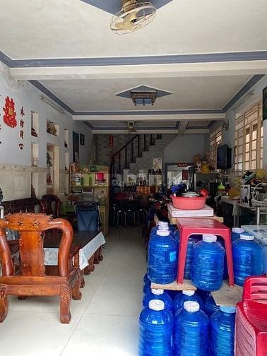 Nhà thu nhập 20tr/ tháng có 159m2 full thổ cư giá 4 tỷ 250tr