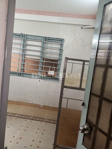 chính chủ cho thuê phòng trọ có máy lạnh giá rẻ