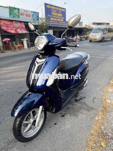 Grande dk 2014 xe đẹp may em 9 chu sang ten ok.