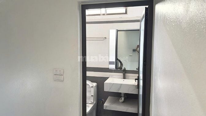 Nhà phố Trần Đại Nghĩa, DT 36m2, 5 tầng, MT 4,1 m, căn góc, ngõ ô tô