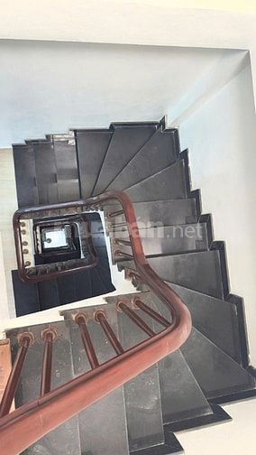 Nhà phố Trần Đại Nghĩa, DT 36m2, 5 tầng, MT 4,1 m, căn góc, ngõ ô tô