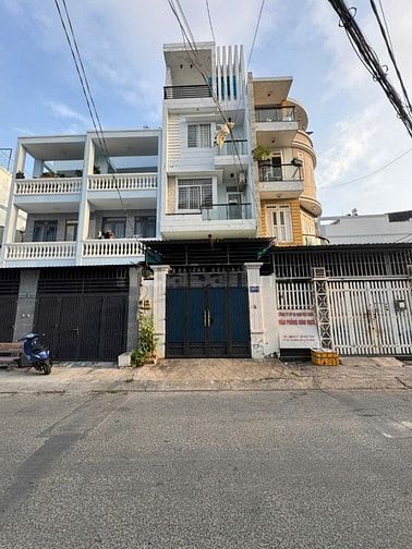Nhà đúc 1 trệt 3 lầu hẻm 6m phan huy ích p12 gò vấp 