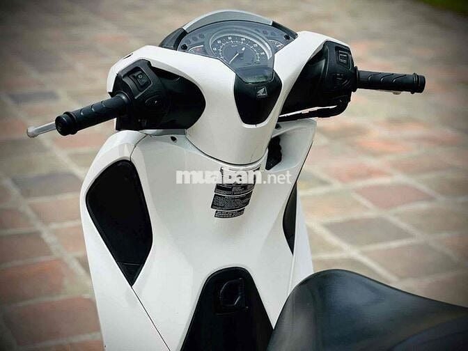 HONDA -SH 125i - PHANH ABS -HỖ TRợ TRẢ GÓP
