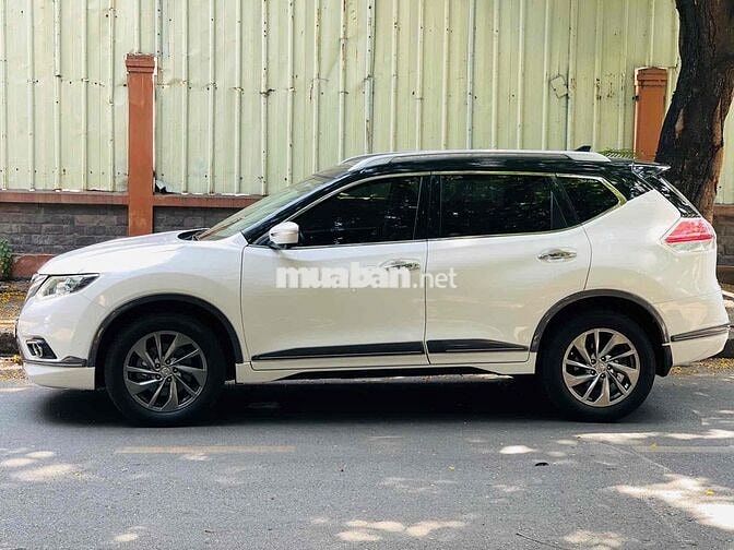 Nissan X trail 2017 2.5 SV 4WD Premium - 10v9 km