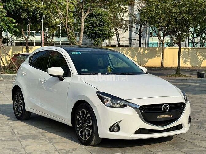 Mazda 2 2016 1.5 AT Hatchback - 82000 km
