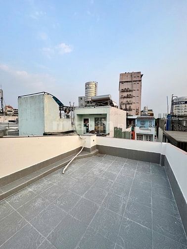 MẶT TIỀN HẺM XE HƠI,  4 TẦNG, 5PN, NGUYỄN TRÃI, QUẬN 5, GIÁ 10,8 TỶ