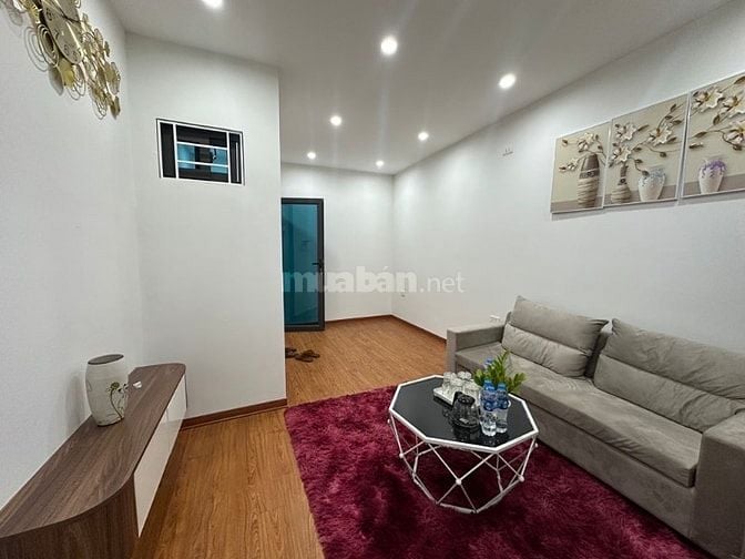 3.6x tỷ 70m2 căn hộ tập thể tầng 3 view Công viên Tuổi Trẻ. +Diện tích