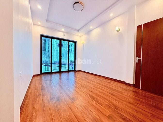 NHÀ HOÀN KIẾM DÂN XÂY KCBT, NGÕ NÔNG THÔNG, 10M RA MP OTO TRÁNH_DT33M2