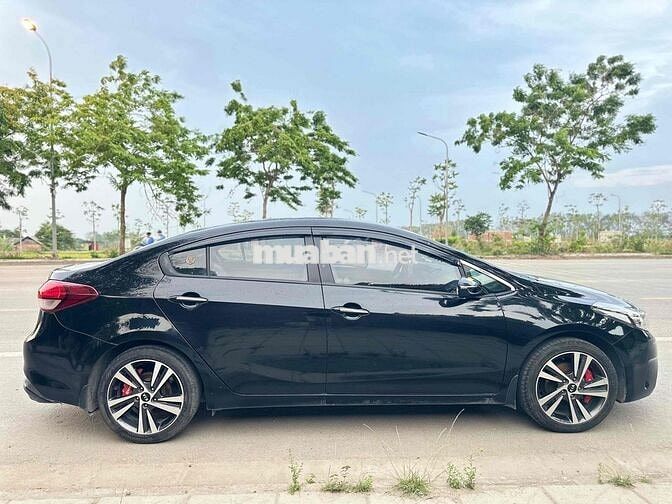 Kia Cerato 2018 1.6 MT - cá nhân biển Hn