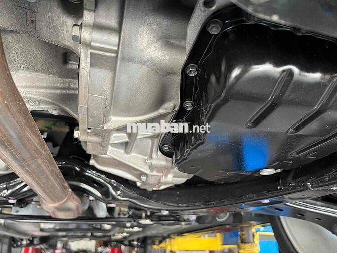 Toyota Camry 2.5Q, cuối 2019 đen 21 ngàn 800 km