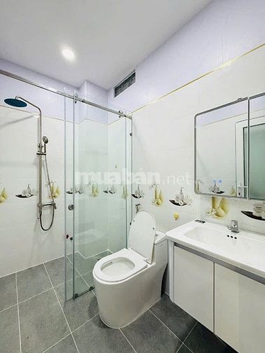 Nhà tuyệt đẹp 4 Lầu CAO CẤP Mặt tiền Trần Thánh Tông, P15, Q.Tân Bình.