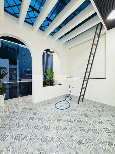 Nhà tuyệt đẹp 4 Lầu CAO CẤP Mặt tiền Trần Thánh Tông, P15, Q.Tân Bình.