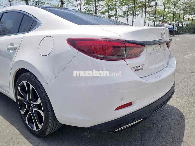 Mazda 6 2021 Premium 2.0 AT - 48000 km