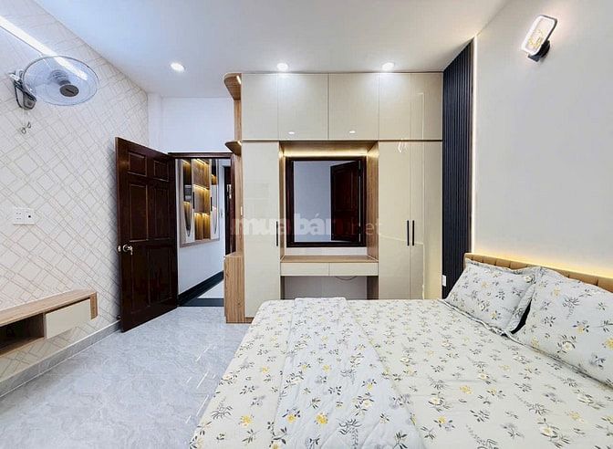 Nhà tuyệt đẹp 4 Lầu CAO CẤP Mặt tiền Trần Thánh Tông, P15, Q.Tân Bình.