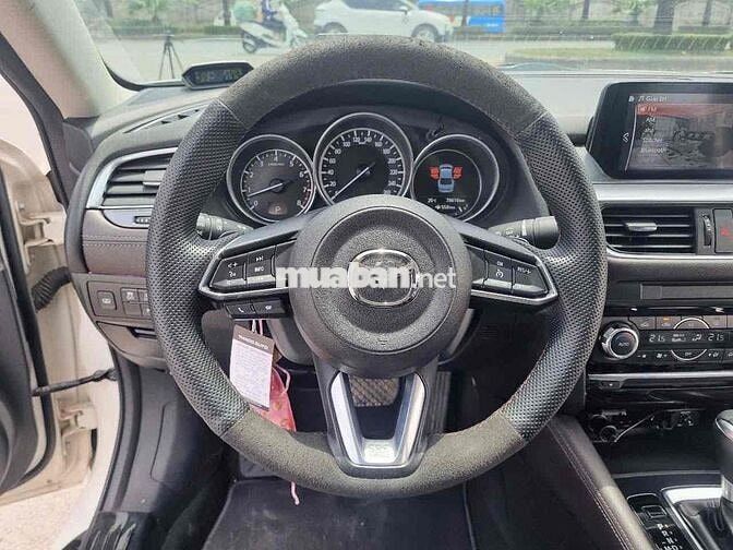 Mazda 6 2021 Premium 2.0 AT - 48000 km