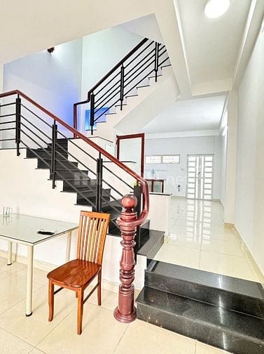 Nhà đẹp Vũ Tùng, P.2, 84m2, sát quận 1, gần chợ Bà Chiểu