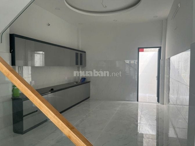 Nhà 1 sẹc hẻm xe hơi đường Lê Văn Việt dt đất 69 m2 giá 5,4 tỷ TL