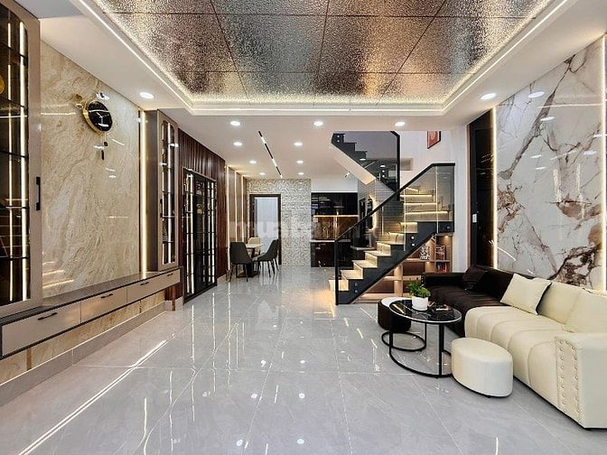 GIÁ TỐT ĐẦU TƯ CHỈ 2TỶ150 CHỐT NGAY NHÀ HUỲNH VĂN BÁNH, PHÚ NHUẬN HXH