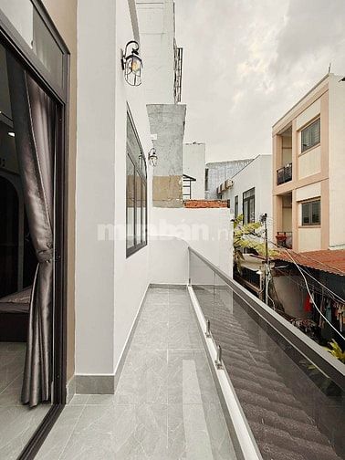 GIÁ TỐT ĐẦU TƯ CHỈ 2TỶ150 CHỐT NGAY NHÀ HUỲNH VĂN BÁNH, PHÚ NHUẬN HXH