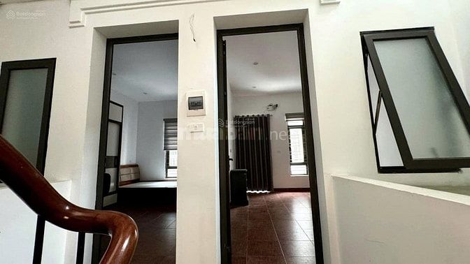 Tôi cần bán nhà 5 tầng mới ngõ 13 Dốc Tam Đa DT 45m2x5 tầng,Giá 9,8 tỷ