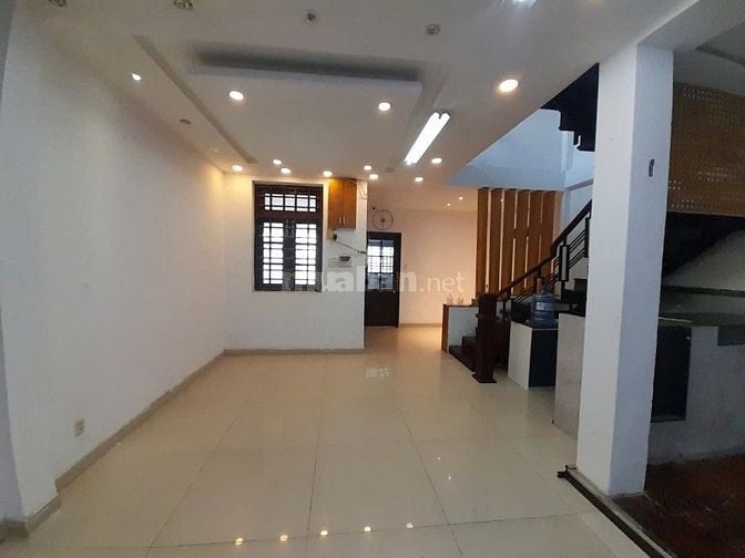 Cho thuê nhà kết hợp làm xưởng