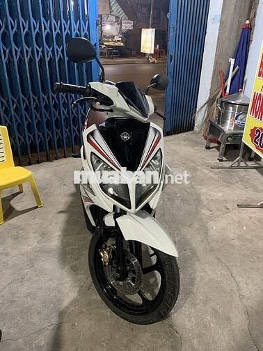 Chuyển nhà cần bán lại xe novo4 máy êm sát thủ