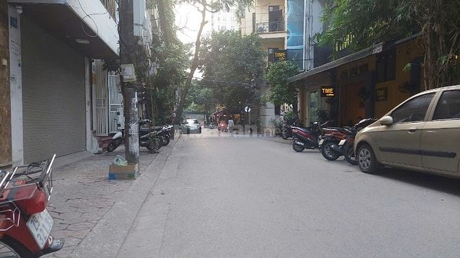 BÁN NHÀ KHU NGUYỄN CHÁNH. LÔ GÓC. Ô TÔ TRÁNH NHAU, CÓ VỈA HÈ. KD TỐT