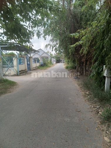 Nhà quận 9 giá tôt.diện tích đẹp