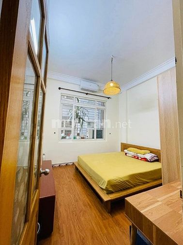 SIÊU PHẨM 5 TẦNG HÀO NAM - NGÕ THÔNG, KD ĐỈNH -20M RA PHỐ- CHỈ 7,5 TỶ