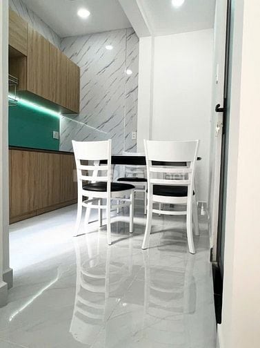 🔵 Bán nhà Đình Phong Phú, Q9. DTSD: 90m2, 2Lầu, SHR, Nở Hậu, Nhà Mới