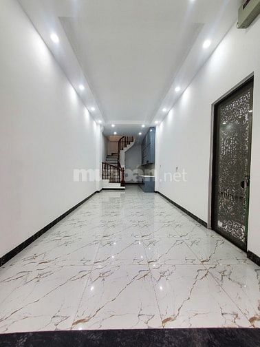 Bán nhà giá tốt tại Thịnh Liệt, Hoàng Mai, Hà Nội giá 6,5 tỷ, 32m2