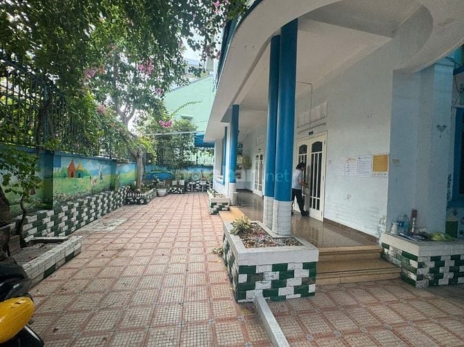 Chính chủ cho thuê Biệt thự số 28 Mai Thị Lựu 18x20 giá 160tr/tháng