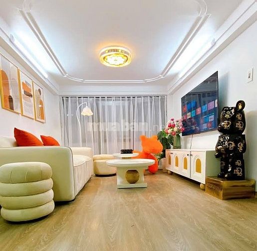 Nhà Đẹp Gần Đường, Thọ Lão, Hai Bà Trưng  22m, 5 tầng, mt 3m, 5.79 tỷ