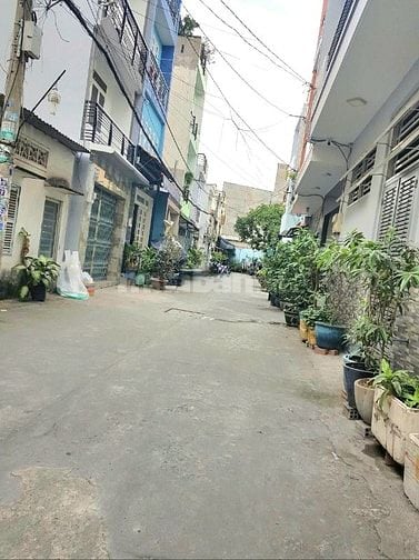 Bán nhà hẽm xe hơi gò dầu ngang 5m tân phú 