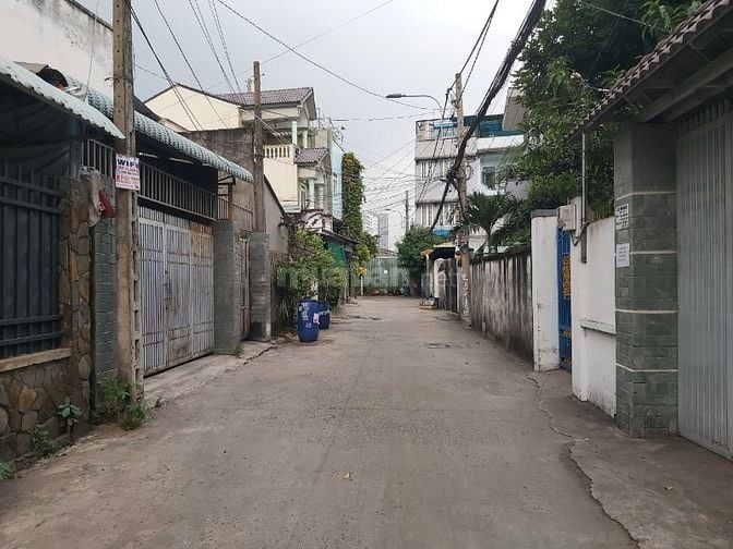 Bán nhà đường số 9 Kha Vạn Cân P Linh Tây gần ngay chợ Thủ Đức 2.156m2