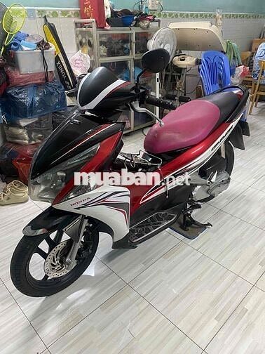 Xe airbade 110Fi trắng đỏ đen